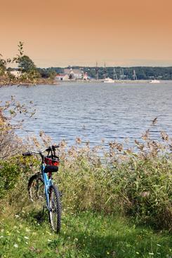 Biking on the Jitney